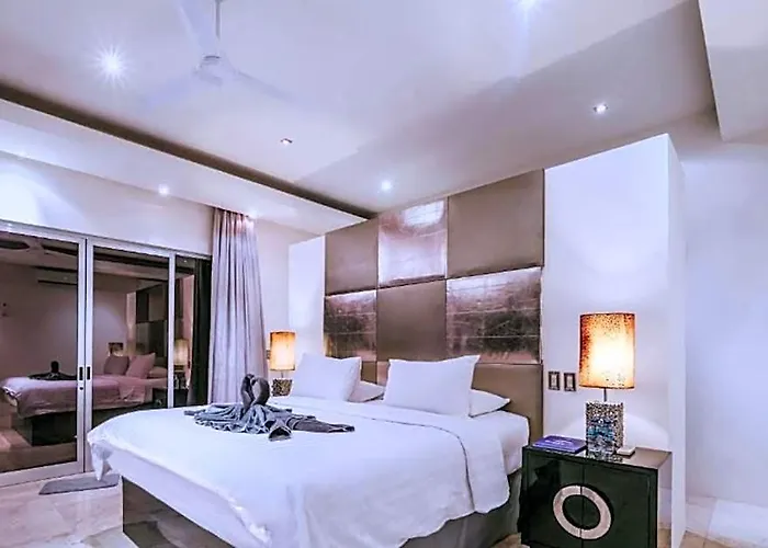 Luxury 4 Bedroom Private Pool At #ps27 *
