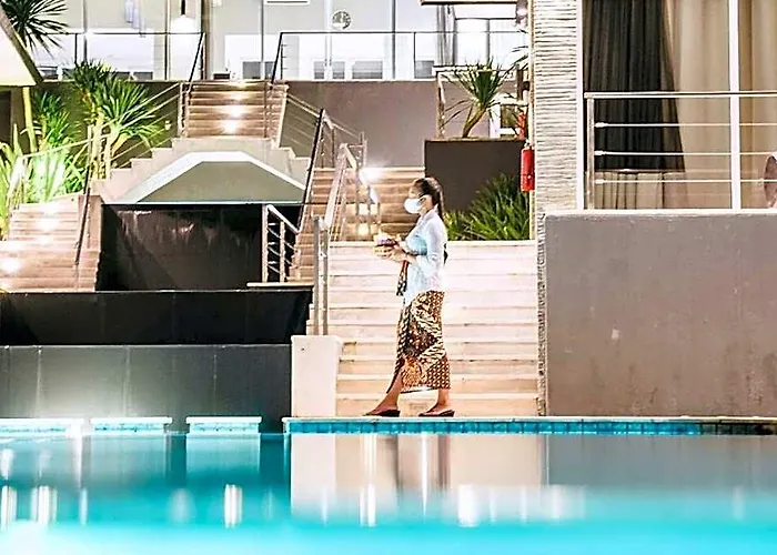 Luxury 4 Bedroom Private Pool At #ps27 乌鲁瓦图